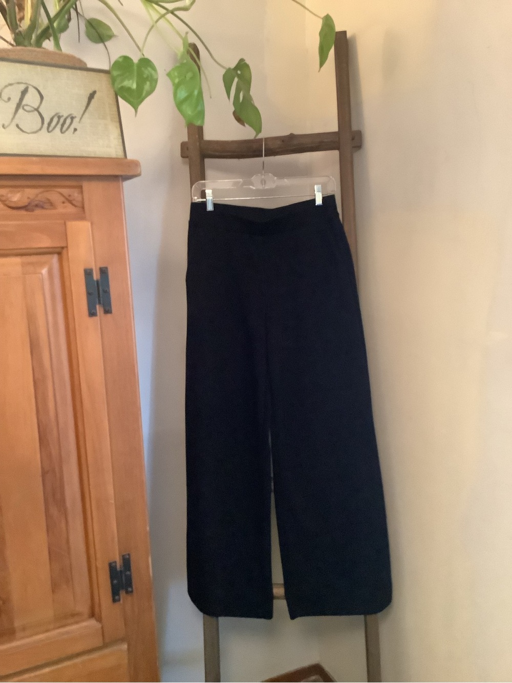 Tahari Black Wide-Leg women’s pants